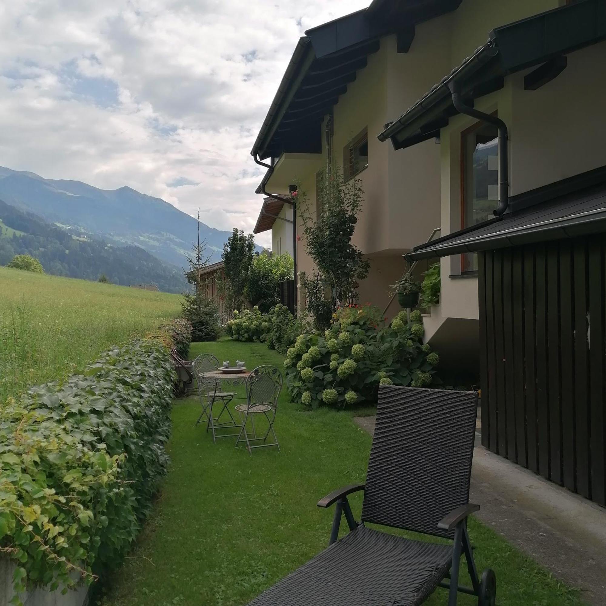 Apartment Sunshine Bruck Am Ziller Exterior photo