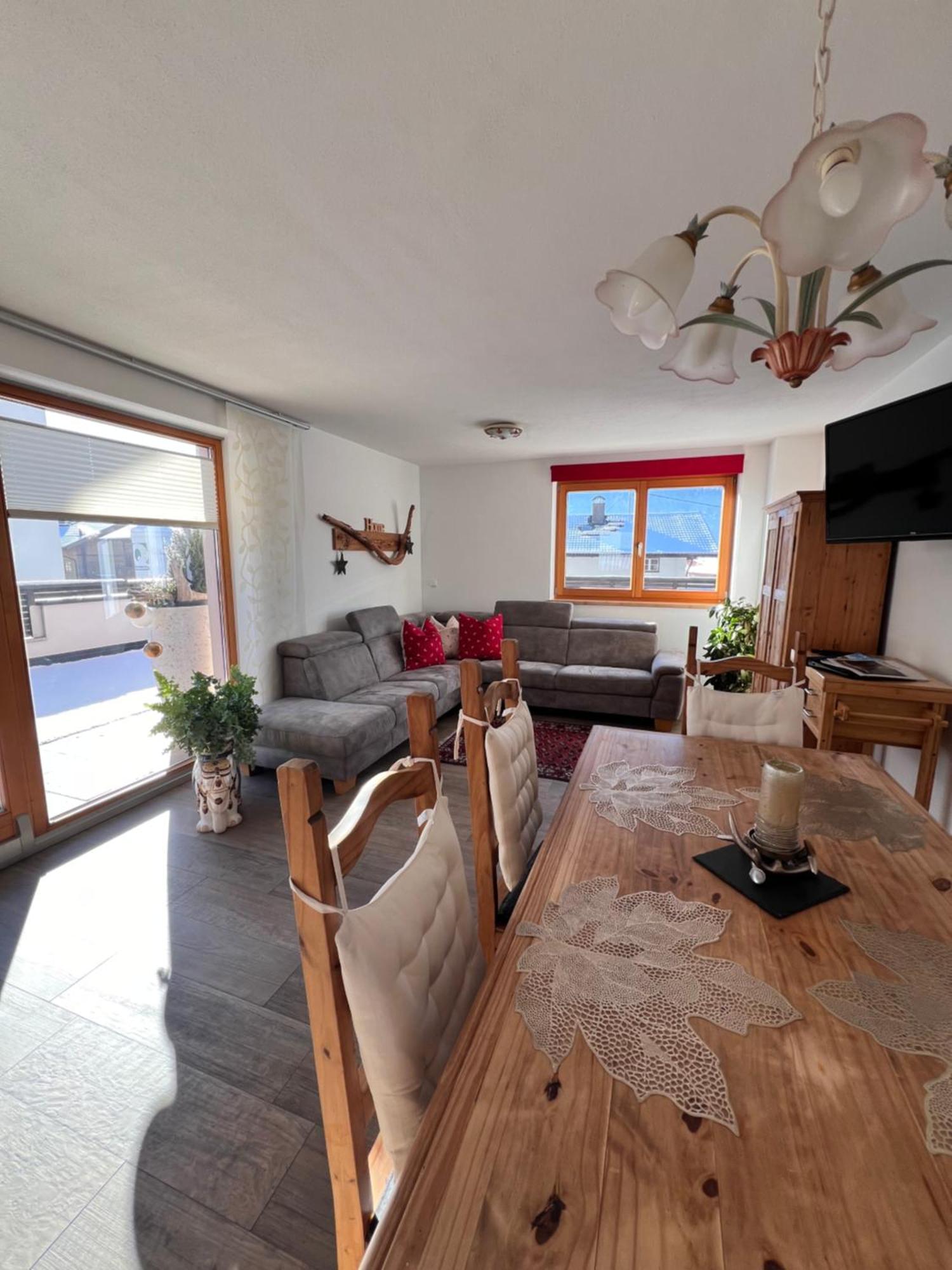 Apartment Sunshine Bruck Am Ziller Exterior photo